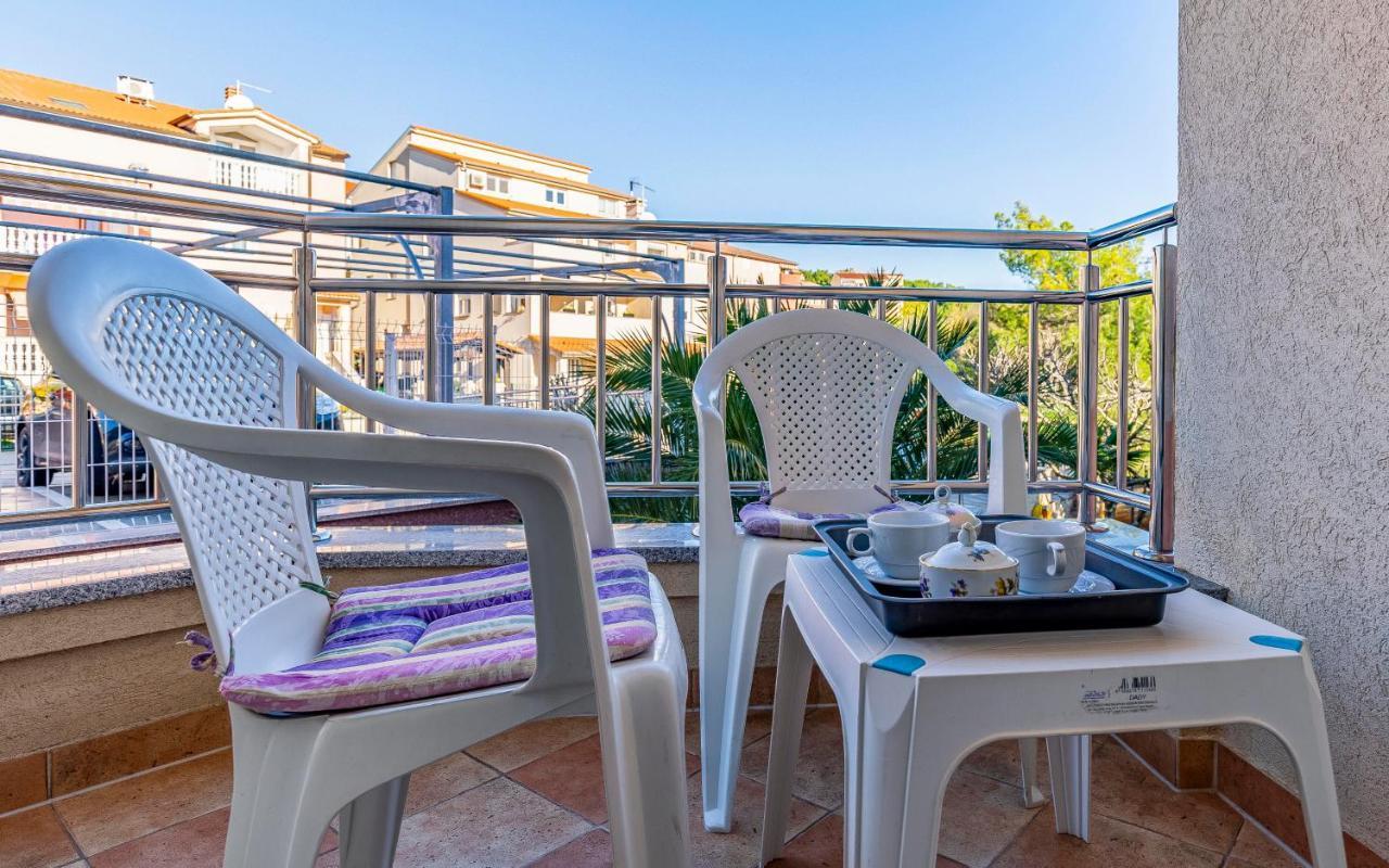 Istriensonne - Apartments Veruda Mit Grillterrasse Pula Exterior photo